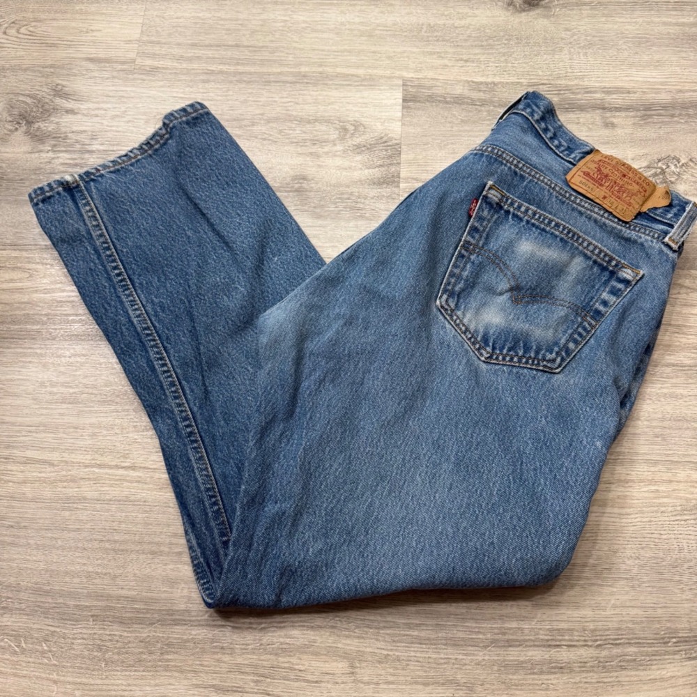 Vintage Levis 501xx Straight Leg Jeans Medium Wash Blue Denim W38 L31 501-0193